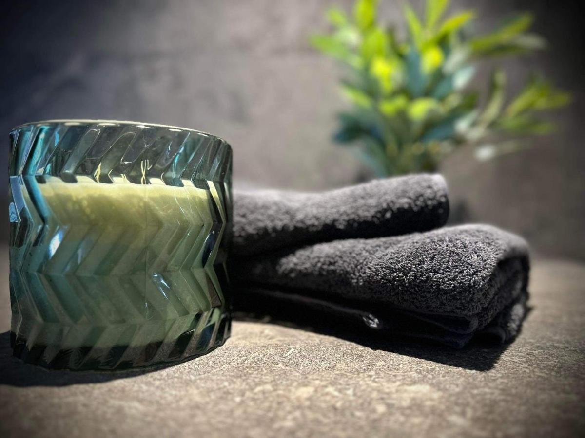 L'Odyssee Spa Seclin Luaran gambar